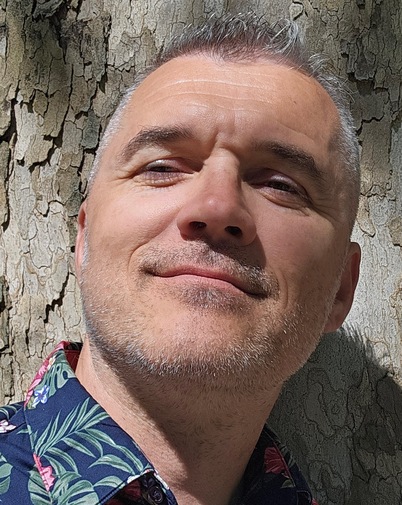 Head photo